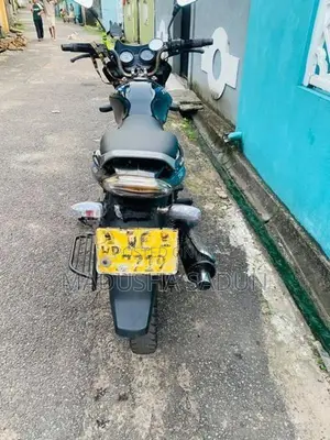 Bajaj Discover 2010