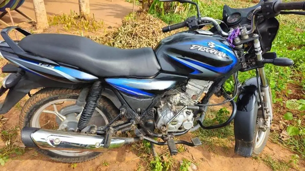 Bajaj Discover 125 2016