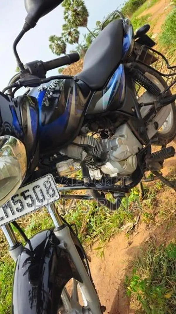 Bajaj Discover 125 2016