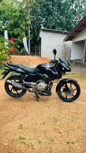 Bajaj Pulsar 150 2015