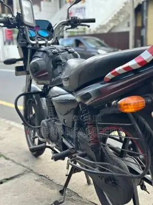 Bajaj Platina 100 2013