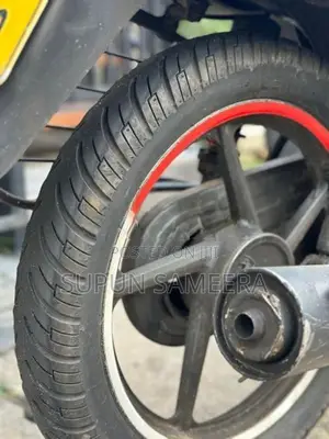 Bajaj Platina 100 2013