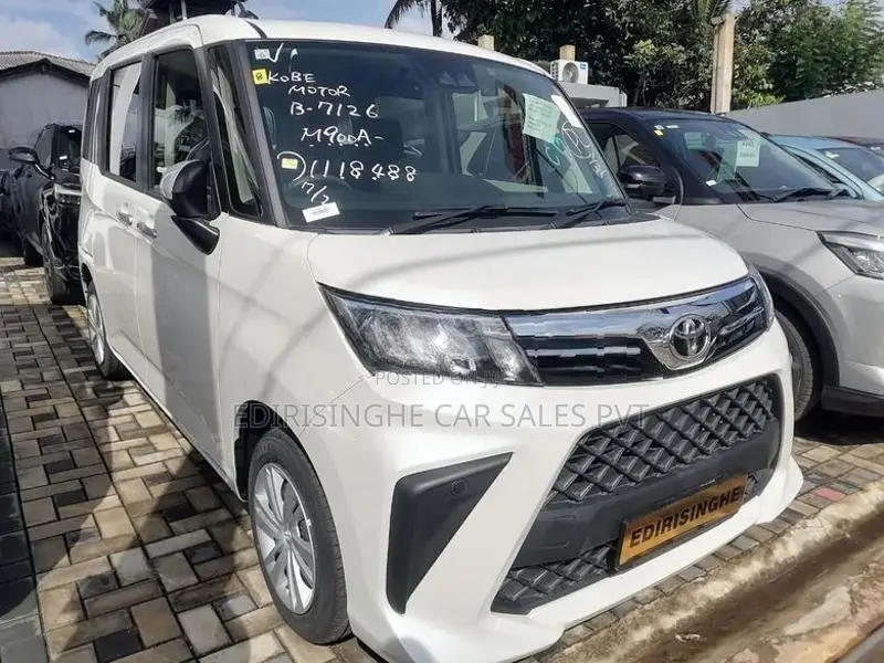 Toyota Roomy G GRADE 2024