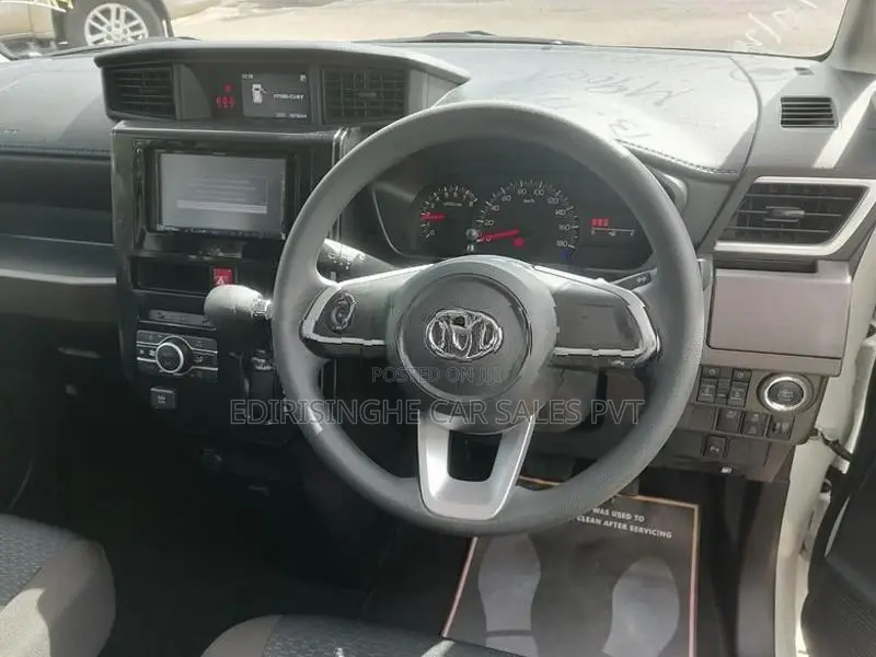 Toyota Roomy G GRADE 2024