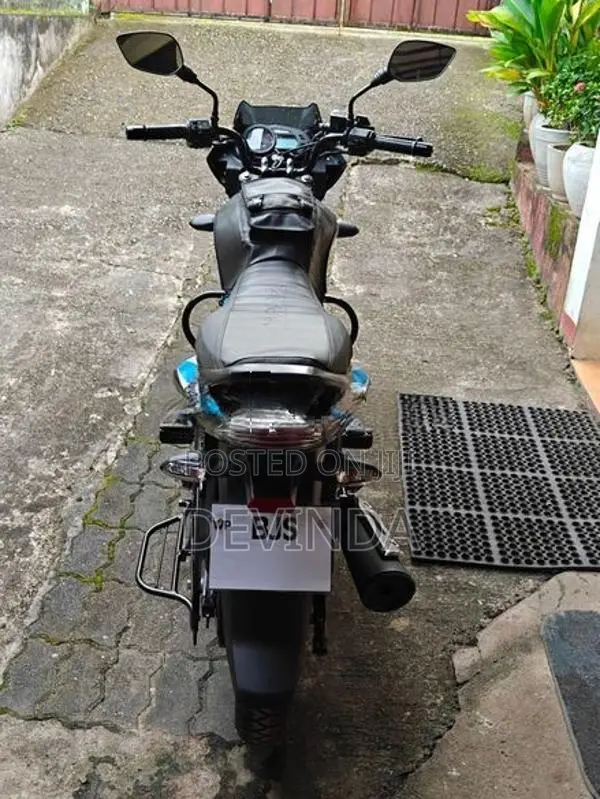 Bajaj Discover 125 2025
