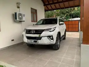 Toyota Fortuner 2018