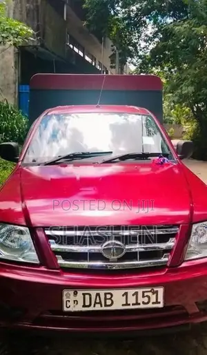 Tata Xenon 2015