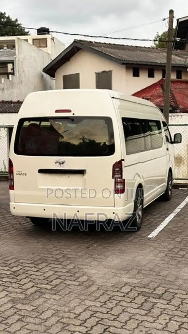 Toyota Hiace 2025