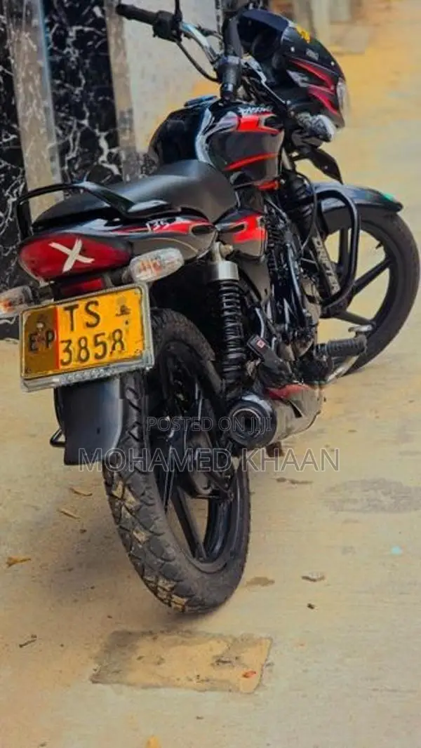 Bajaj Discover 2009