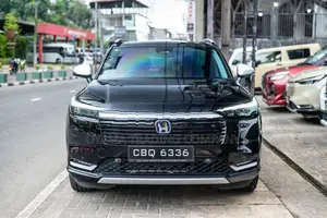 Honda Vezel X Hunt 2025
