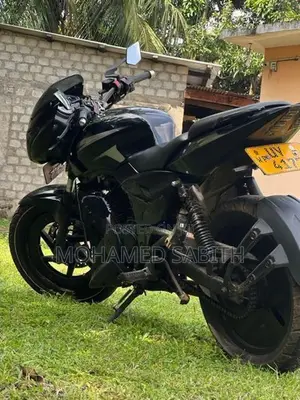 Bajaj Pulsar 200 2009