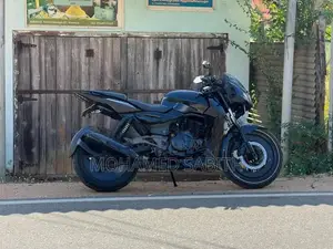 Bajaj Pulsar 200 2009
