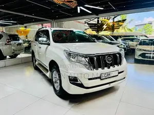 Toyota Land Cruiser Prado TX 2013