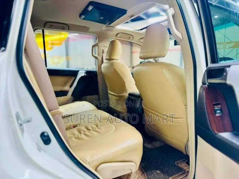 Toyota Land Cruiser Prado TX 2013