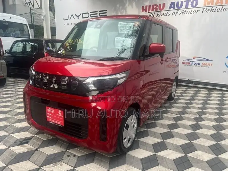 Mitsubishi eK Space M 2024