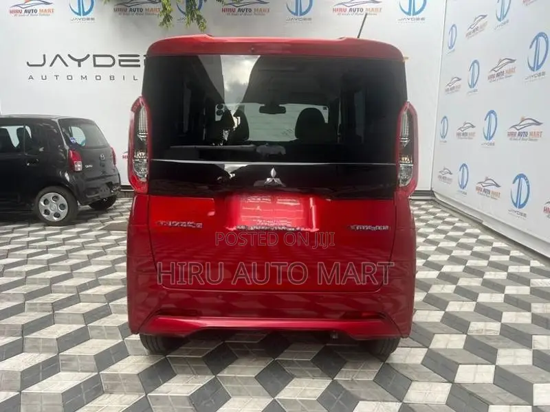 Mitsubishi eK Space M 2024