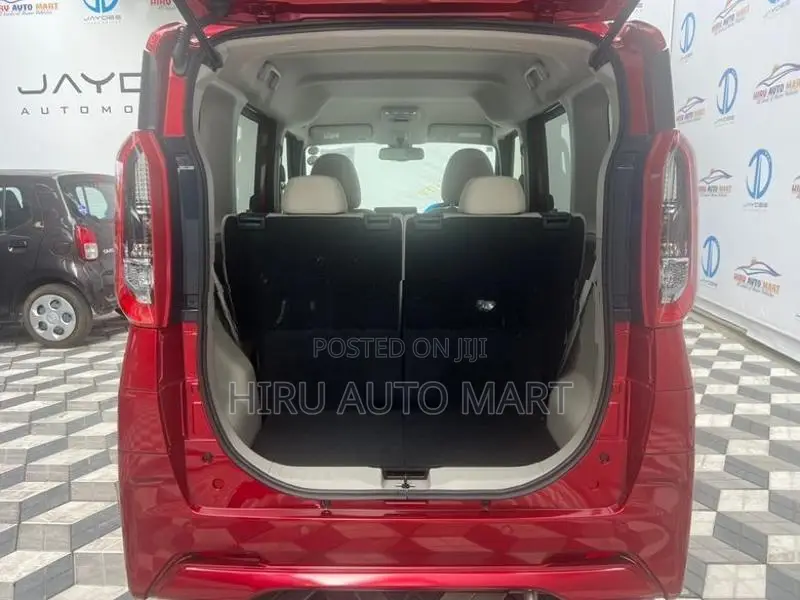 Mitsubishi eK Space M 2024