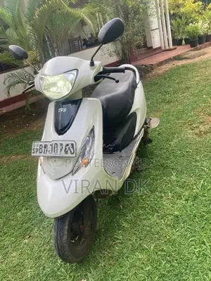 TVS Scooty Zest 2015