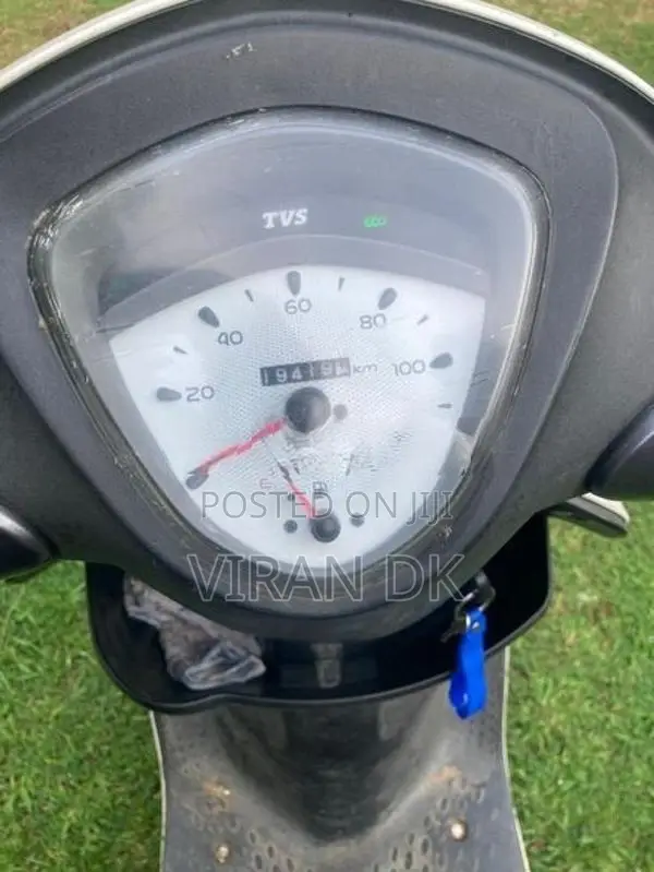 TVS Scooty Zest 2015