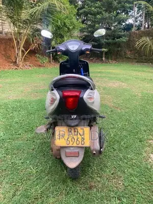 TVS Scooty Zest 2015
