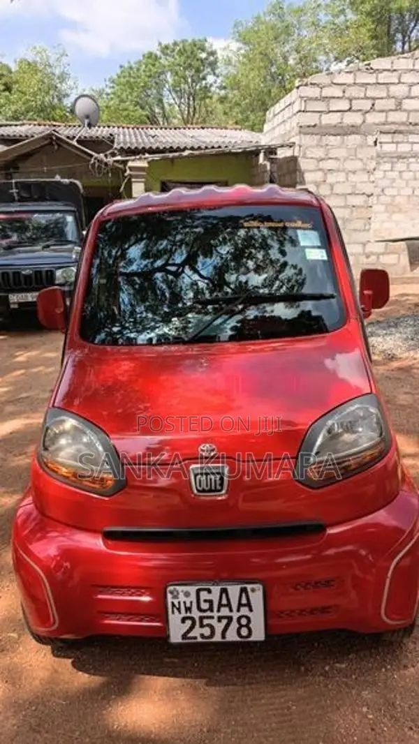 Bajaj RE 2020