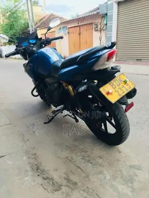 TVS Apache 2017