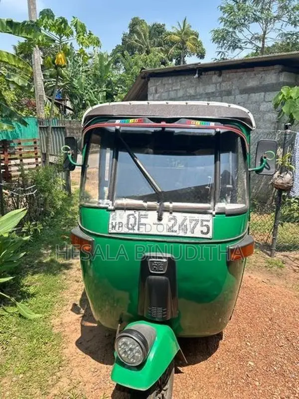 Bajaj RE Three Wheeler 2006