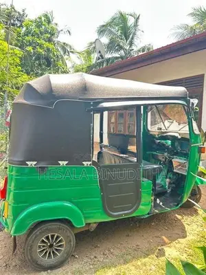 Bajaj RE Three Wheeler 2006