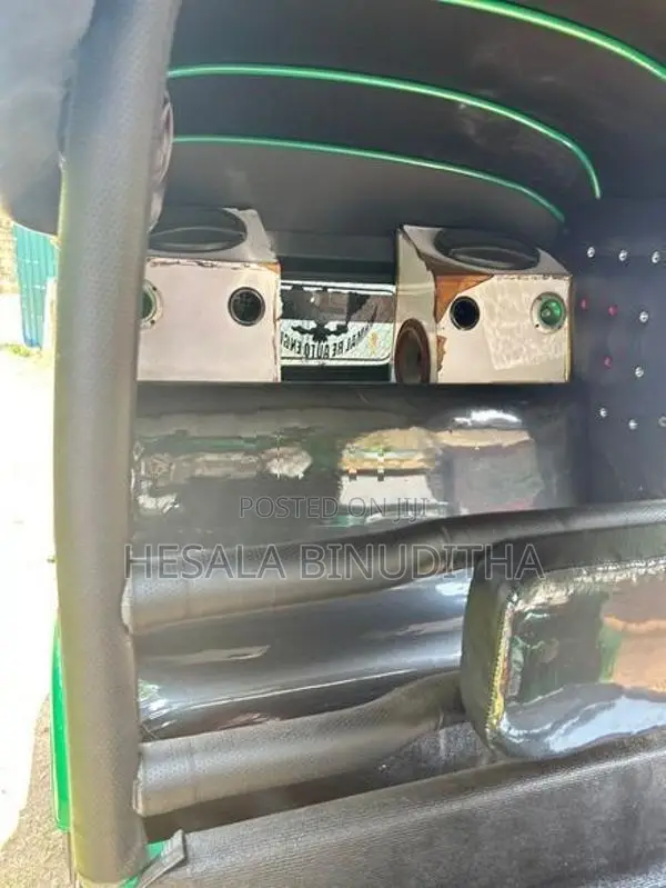 Bajaj RE Three Wheeler 2006