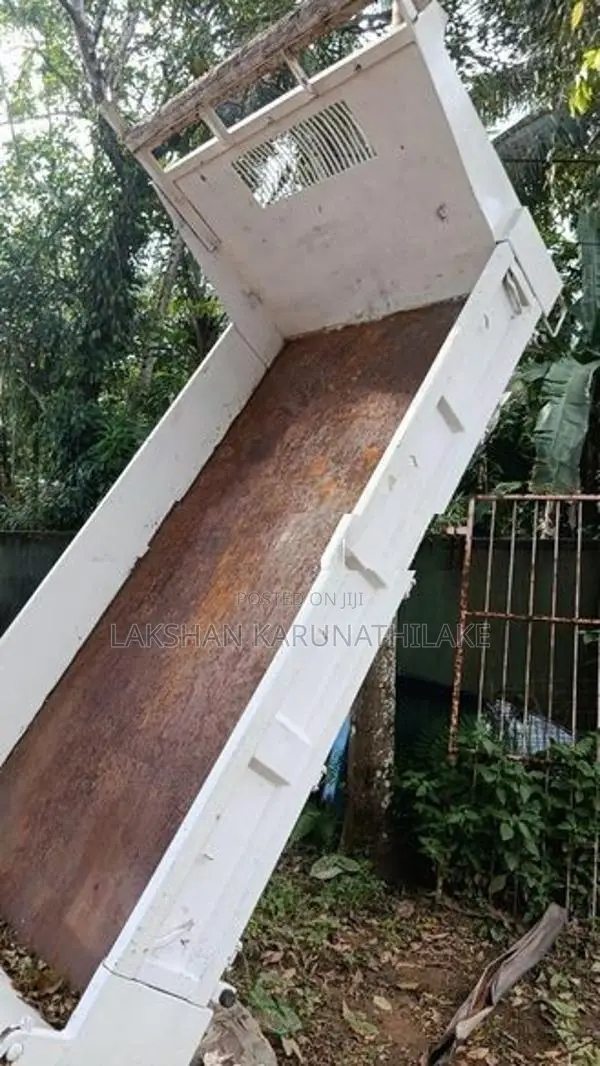 Isuzu Tipper Plate / Bed