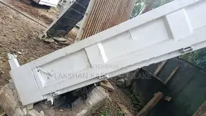 Isuzu Tipper Plate / Bed