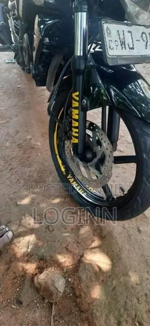 Yamaha FZ 1 2011