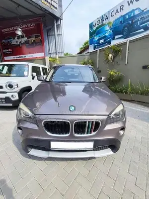 BMW X1 2011