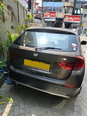 BMW X1 2011
