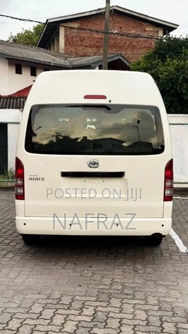 Toyota Hiace 2025