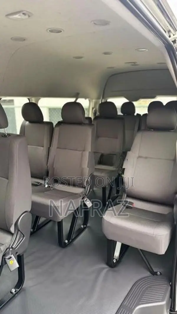 Toyota Hiace 2025