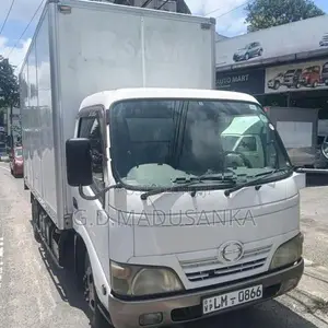 Toyota Dyna Hino 2008