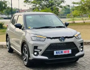 Toyota Raize Z Hybrid 1.2 2026