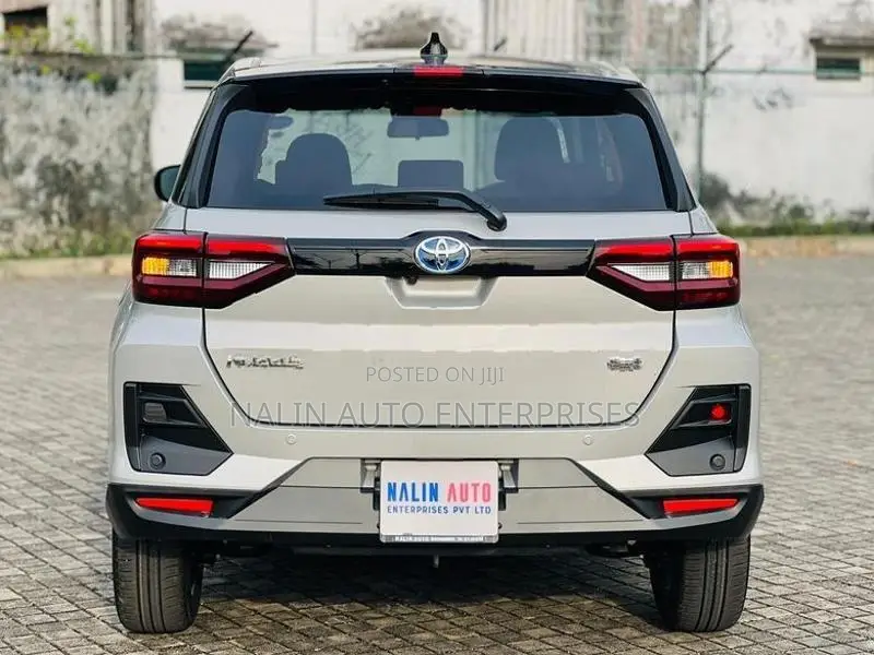 Toyota Raize Z Hybrid 1.2 2026