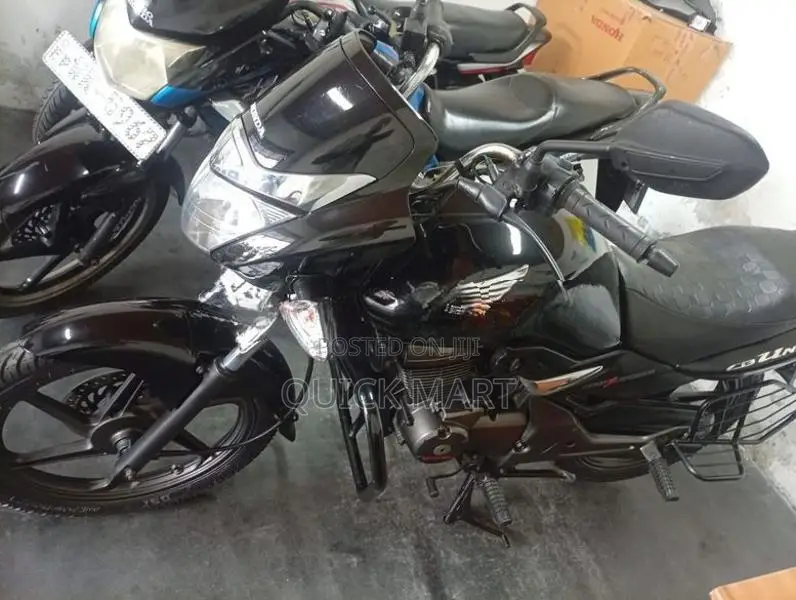 Honda CB Unicorn 2015