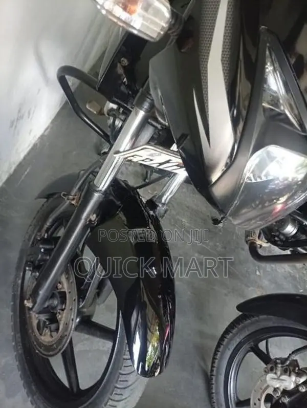 Bajaj Pulsar 150 2013