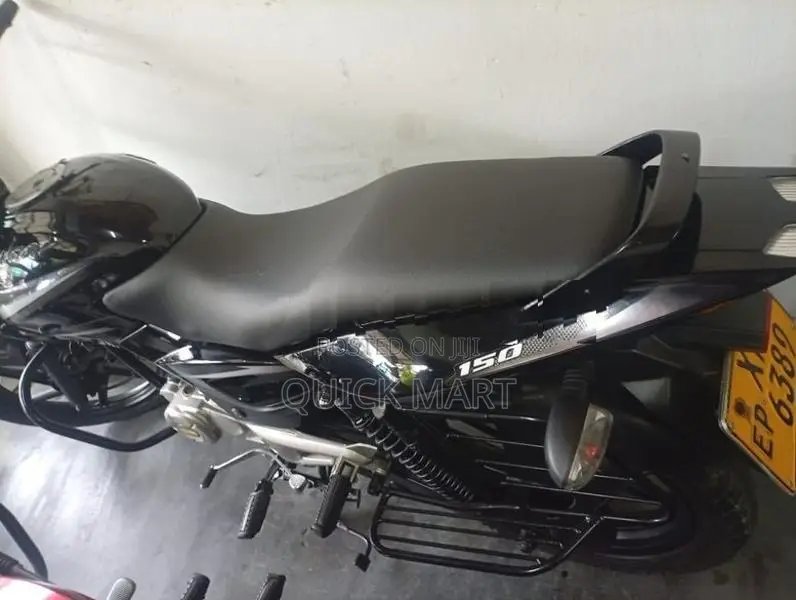 Bajaj Pulsar 150 2013