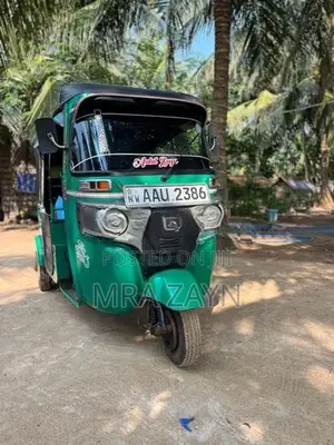 Bajaj RE 2014