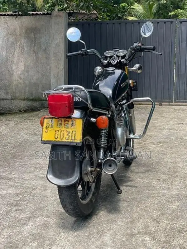 Suzuki GN 125 2018