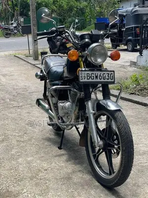 Suzuki GN 125 2018