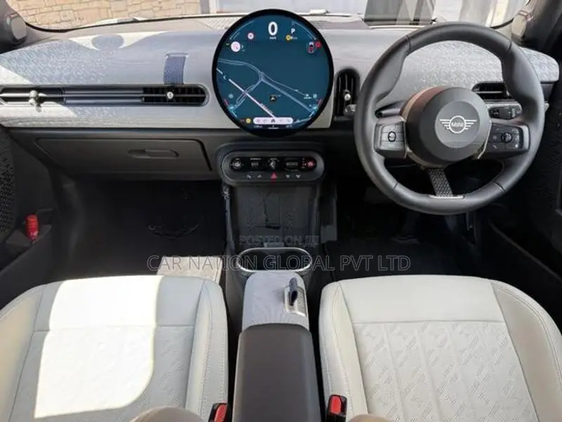 Mini Cooper C CLASSIC TRIM 2025