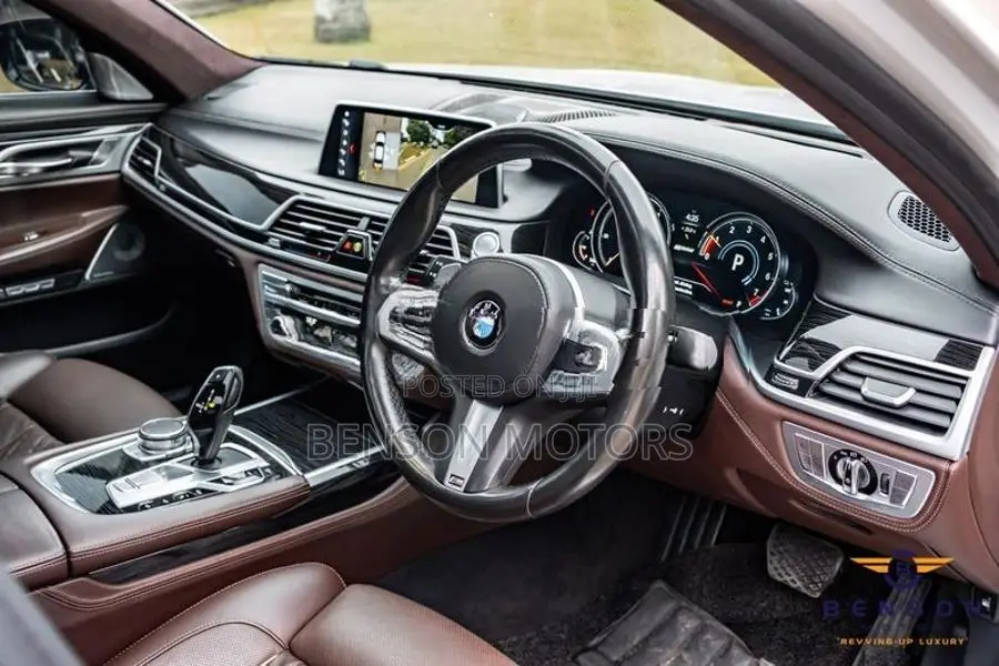 BMW 740Le M SPORT 2018