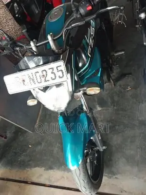 Yamaha FZs V2 2016