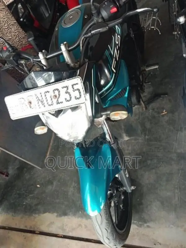 Yamaha FZs V2 2016