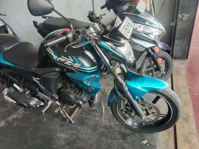 Yamaha FZs V2 2016